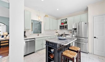 58 HINGHAM Ln, Berlin, MD 21811