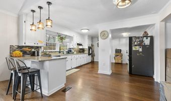 208 Huntington Dr, Anderson, SC 29625