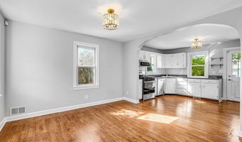 8230 GREGORY Dr, Alexandria, VA 22309