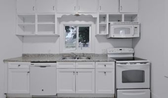 529 Military Ave, Baxter Springs, KS 66713
