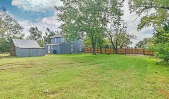 138 SW 100th St, Augusta, KS 67010