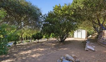 2826 Calle De Malibu, Escondido, CA 92029