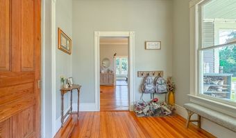 313 Evans St, Bainbridge, GA 39817