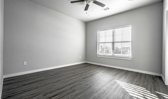 3101 SW Garrison Ln B, Bentonville, AR 72712