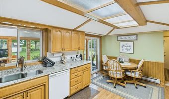 16714 Queens Rd, Avon, MN 56310