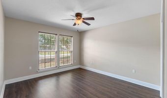 5609 Price Plantation Rd, Baker, FL 32531