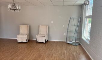 5 DIVISION St D-121, Warwick, RI 02818