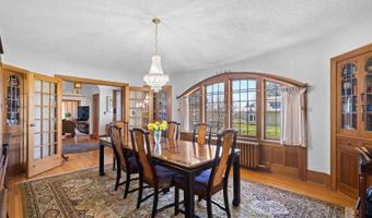 247 4TH St, Athena, OR 97813