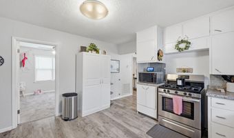 2018 East Ave, Baxter Springs, KS 66713