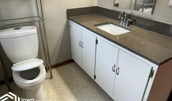 1317 E Commercial St, Algona, IA 50511