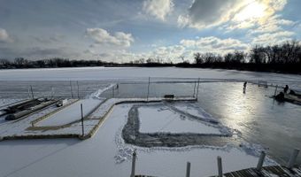 41653 N Lotus Ave, Antioch, IL 60002
