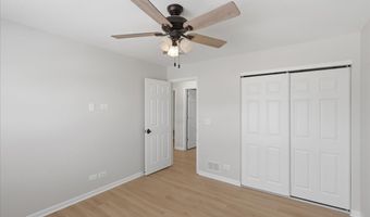 58 W OLD MILL Trl, Antioch, IL 60002