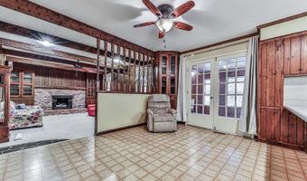 4445 Moon Sta, Acworth, GA 30101