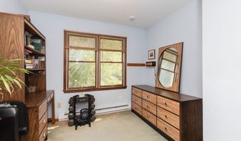 21 Bethpage Dr, Bethel, CT 06801