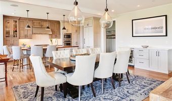 3 Amore Ln, East Greenwich, RI 02818