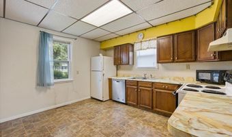 1112 Elkhorn St, Belle Fourche, SD 57717