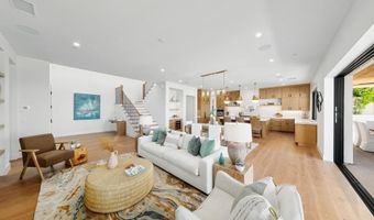 2924 Highland Dr, Carlsbad, CA 92008