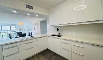 3625 N Country Club Dr 2409, Aventura, FL 33180