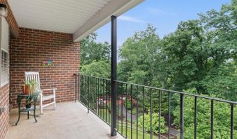 2900 Shipmaster Way #302, Annapolis, MD 21401
