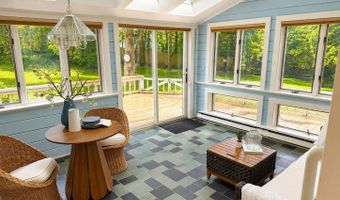 79 Bayberry Ln, Barnstable, MA 02630