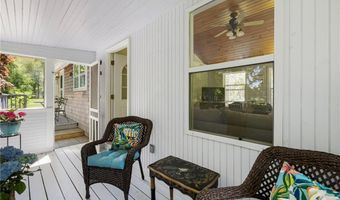 10 Summer St, Jamestown, RI 02835