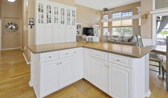 2 Woodlake Ct, Barnegat, NJ 08005