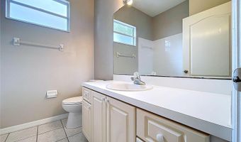 6813 REGENTS VILLAGE Way, Apollo Beach, FL 33572