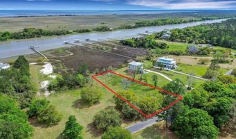 7909 Pelican Bay Dr, Awendaw, SC 29429