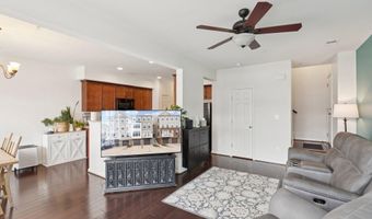 42227 CANARY GRASS Sq, Aldie, VA 20105