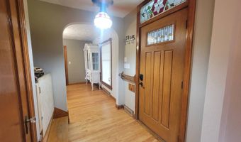 910 16th St, Auburn, NE 68305