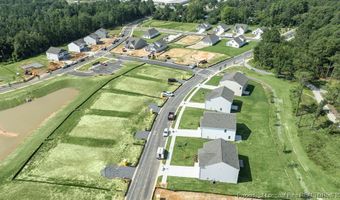 1052 Misty Creek Dr, Aberdeen, NC 28315