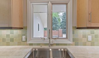 19 Ridge Rd, Boulder, CO 80303