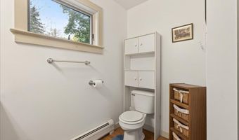 1438 State Highway 102, Bar Harbor, ME 04609
