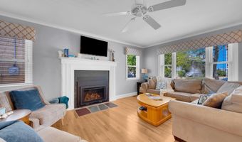 110 Trenton Ave, Point Pleasant Beach, NJ 08742