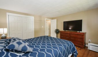 50 Perry Rd, Bristol, CT 06010