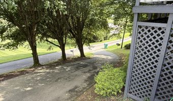 15486 Hemingway Dr, Abingdon, VA 24210