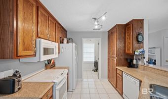 701 W 8th St, Bay Minette, AL 36507