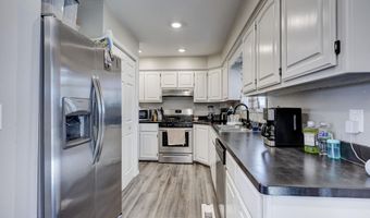637 W 30th St, Baxter Springs, KS 66713