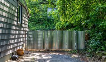 44 Broadview Ave, Asheville, NC 28803