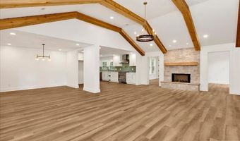 960 CAMP BRANCH Rd, Alabaster, AL 35007