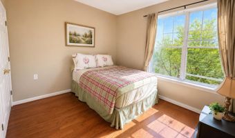 14241 KINGS CROSSING Blvd 311, Boyds, MD 20841