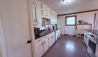 621 Hwy 62 W, Ash Flat, AR 72513