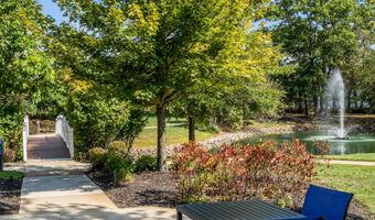 61 Milky Way Dr, Barnegat, NJ 08005