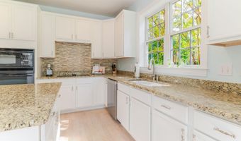 32 Paxton Cir, Bluffton, SC 29910