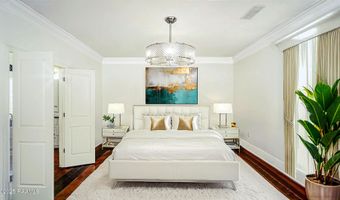 9324 Forest Rd, Abbeville, LA 70510