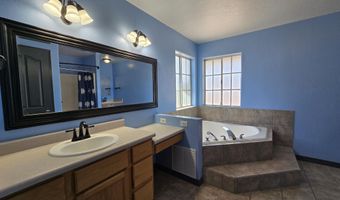 986 W Coffee Dr, Benson, AZ 85602