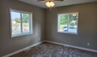 1014 E 3rd Street Pl, Atlantic, IA 50022
