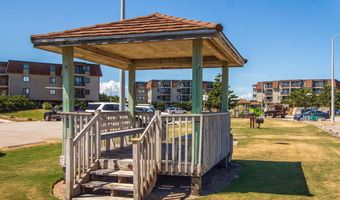 2008 E Fort Macon Rd I 12, Atlantic Beach, NC 28512