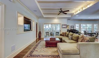 40 Royal James Dr, Hilton Head Island, SC 29926