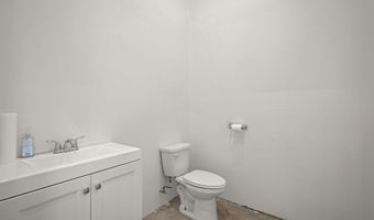 763 Seabiscuit Dr, Fernley, NV 89408